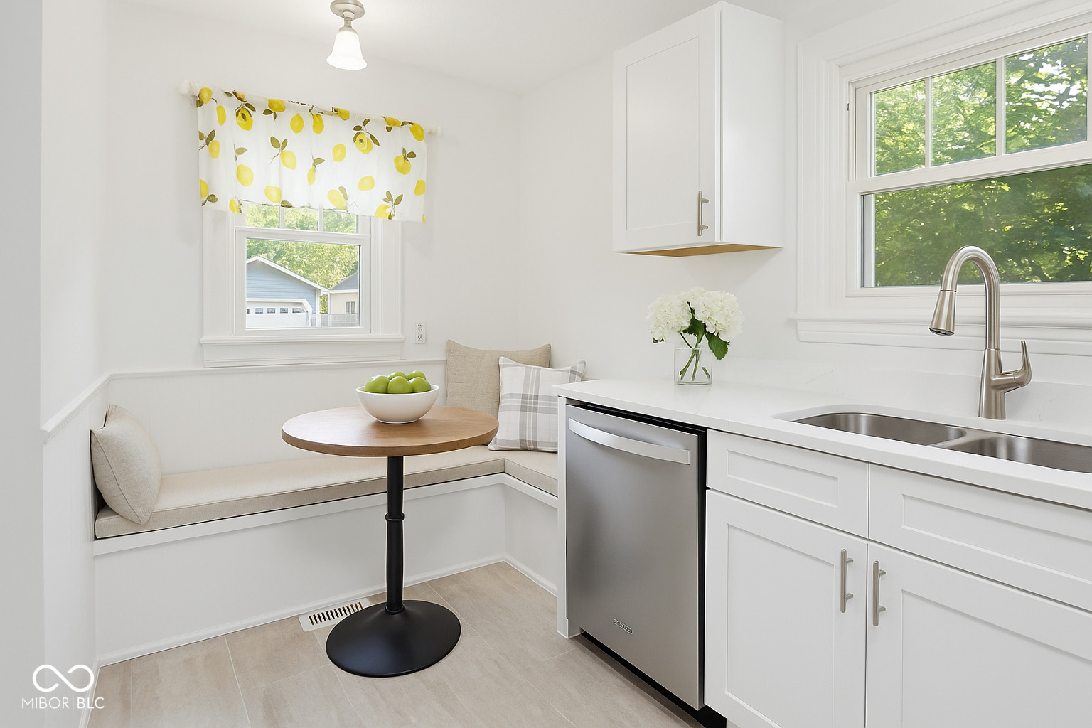 961 North Audubon Road Indianapolis, IN 46219 - Photo 6 of 30