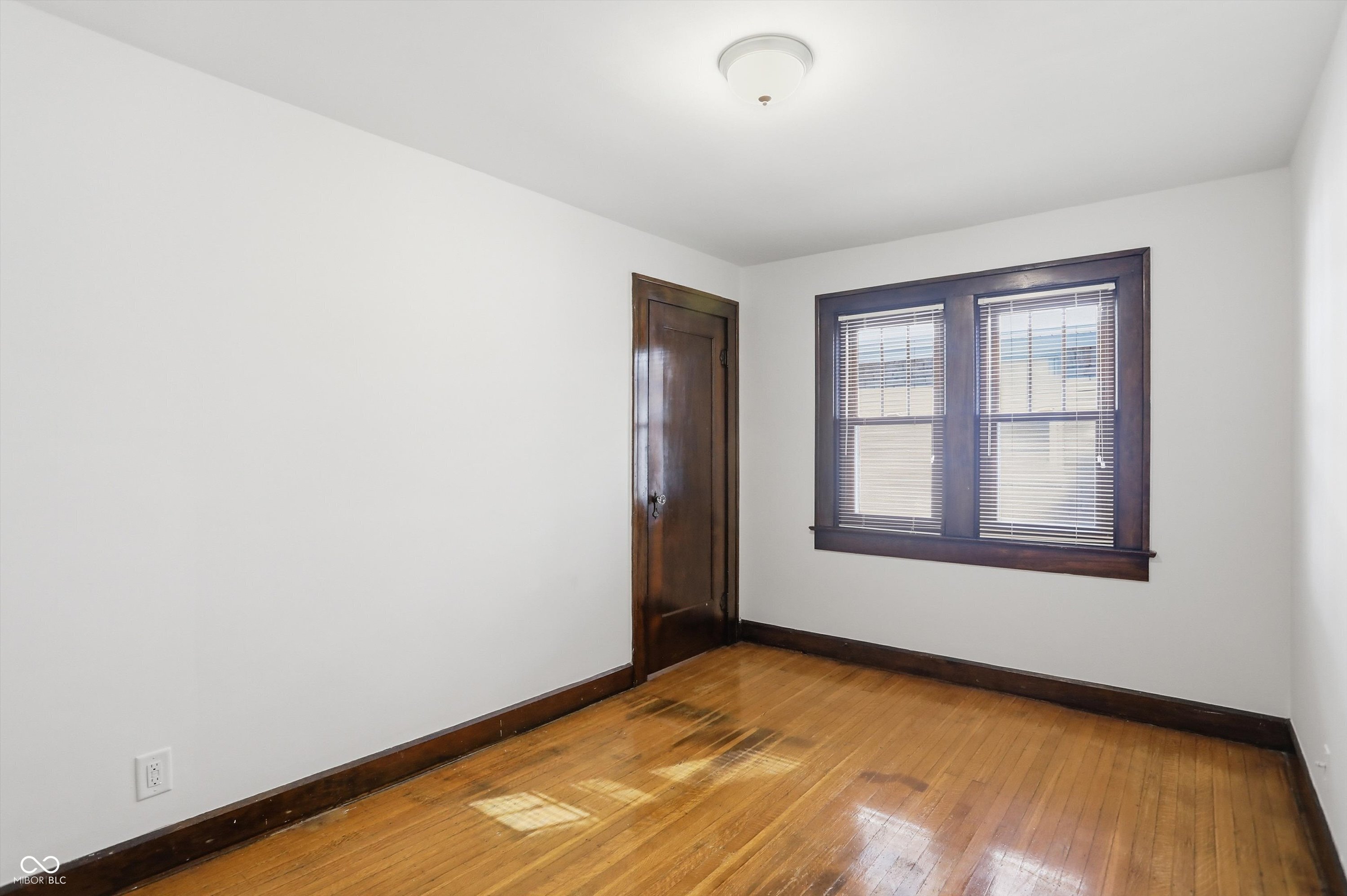 961 North Audubon Road Indianapolis, IN 46219 - Photo 8 of 30