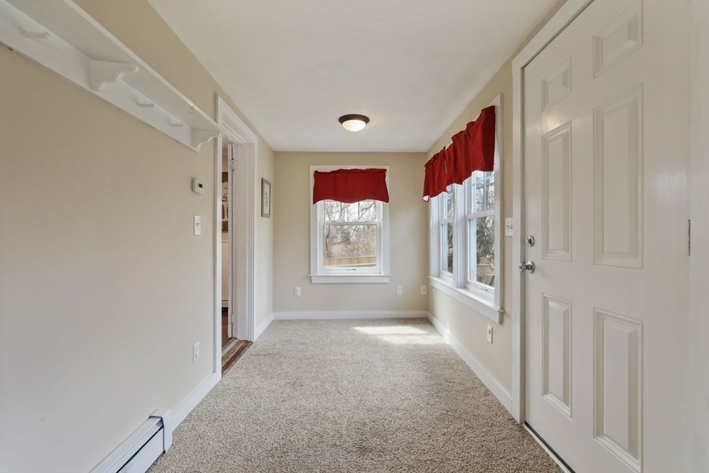 211 Commonwealth Road Wayland, MA 01778 - Photo 12 of 24 Gallery Image 12