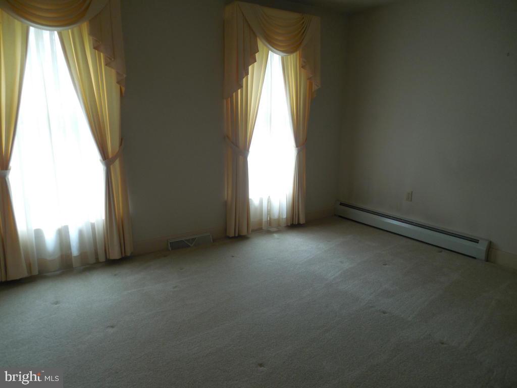 1602 Stony Battery Road Lancaster, PA 17601 - Photo 8 of 24 Gallery Image 8