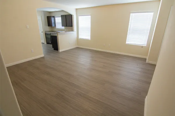 $2,195 | 937 Harvest Salt Lane, La Marque, TX 77568