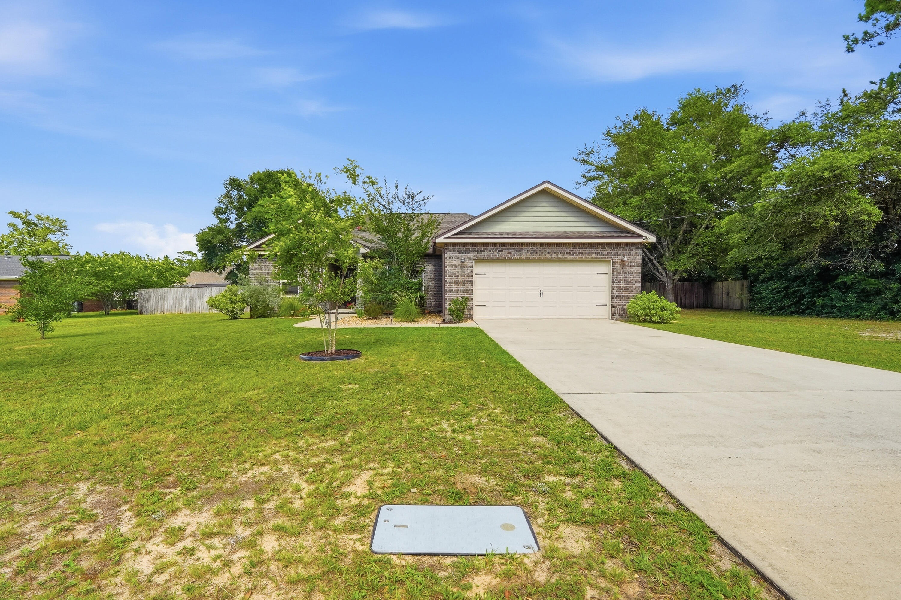 5463 Monterrey Road Crestview, FL 32539 - Photo 8 of 71 5463 monterrey rd exteriors-1