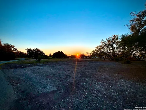 $6,500 | 60 Five Iron Circle, Brackettville, TX 78832