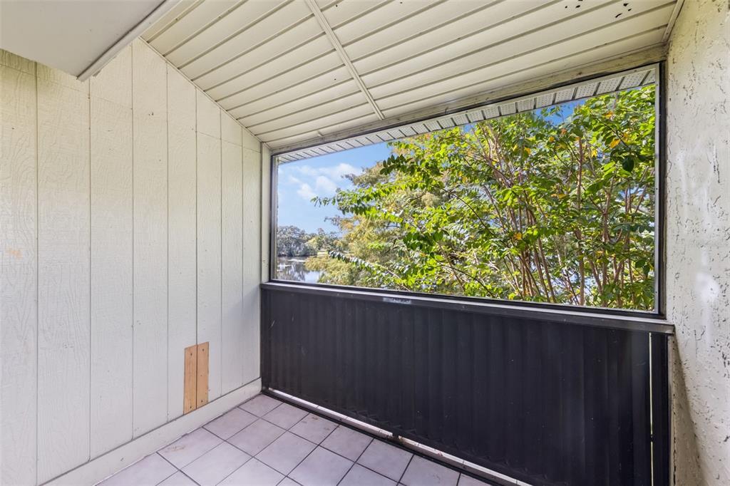 914 Lake Destiny Road, Unit G Altamonte Springs, FL 32714 - Photo 16 of 30 a view of a balcony