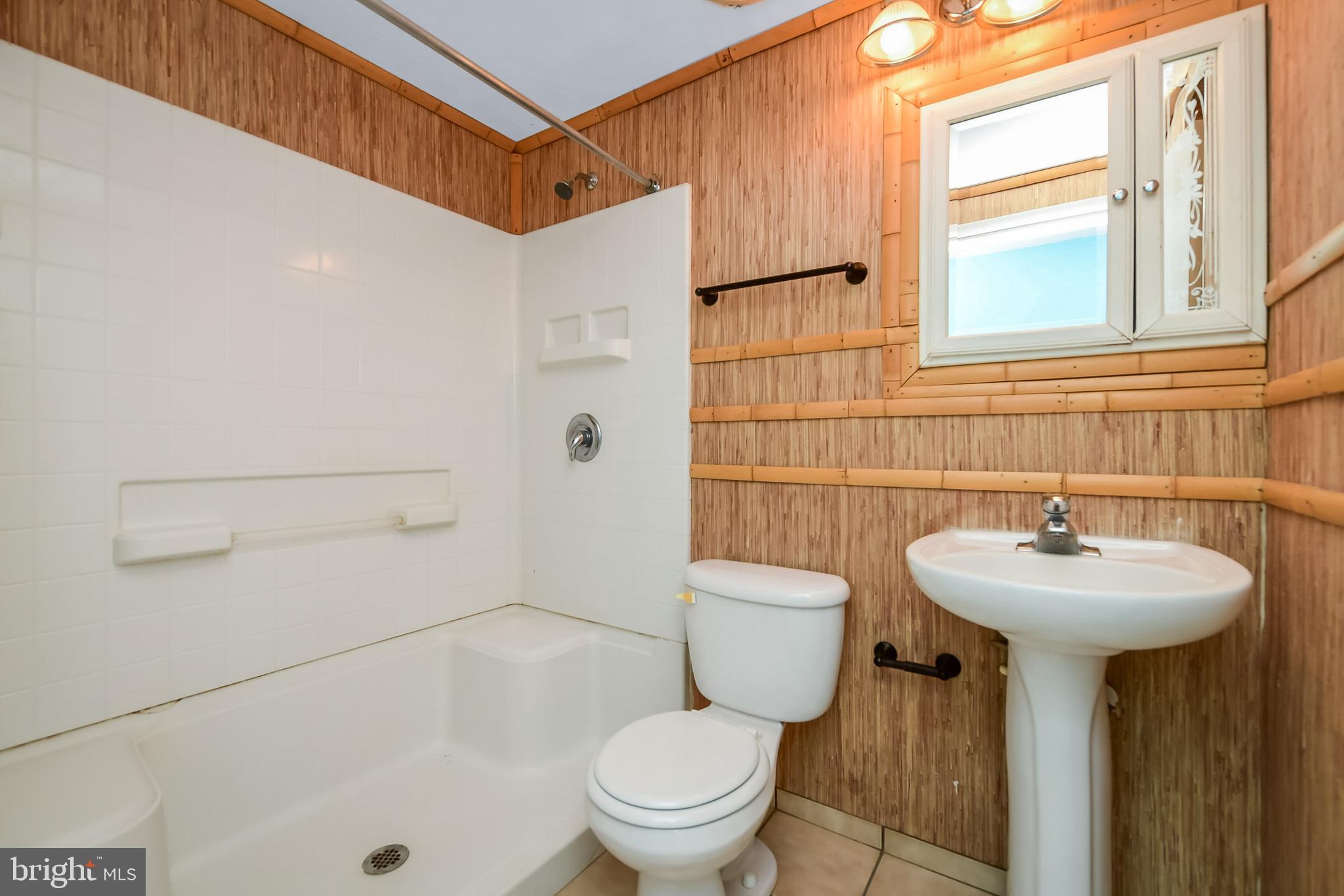 7290 Division Street Willards, MD 21874 - Photo 11 of 28 Bathroom 1