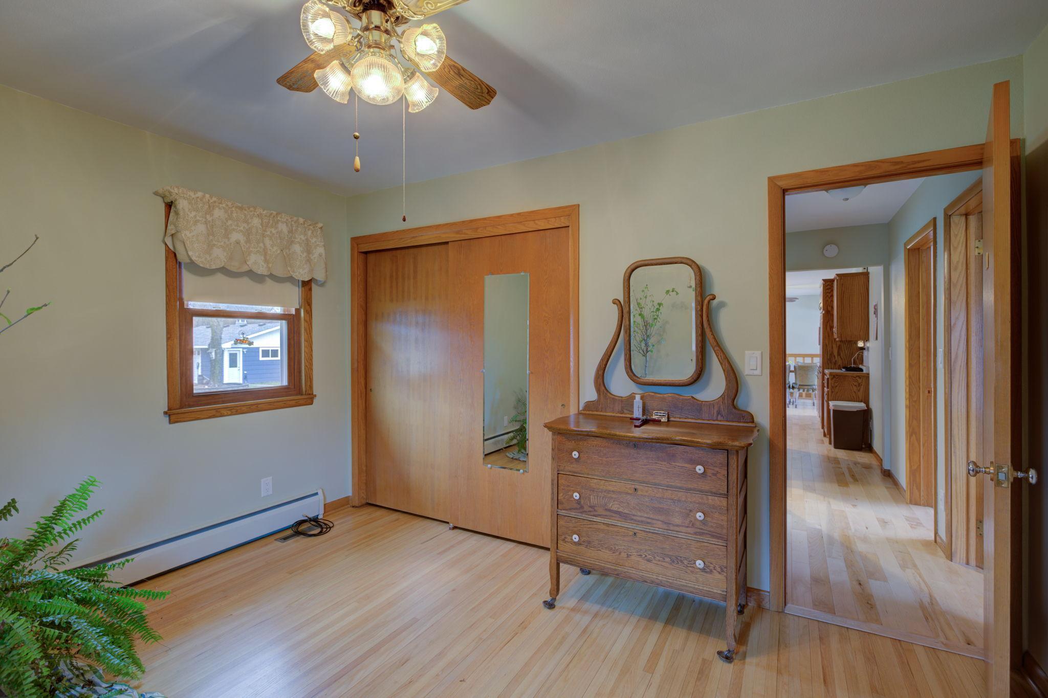 3621 Greenway Road St. Cloud, MN 56301 - Photo 13 of 24
