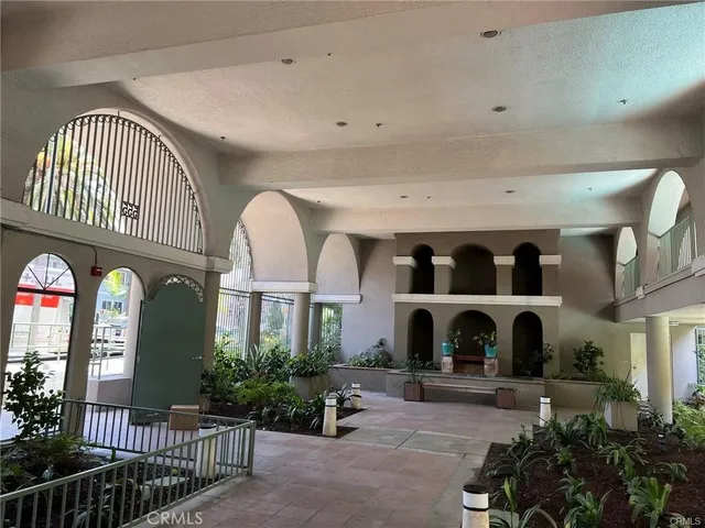 $2,650 | 555 Maine Avenue, Unit 203, Long Beach, CA 90802