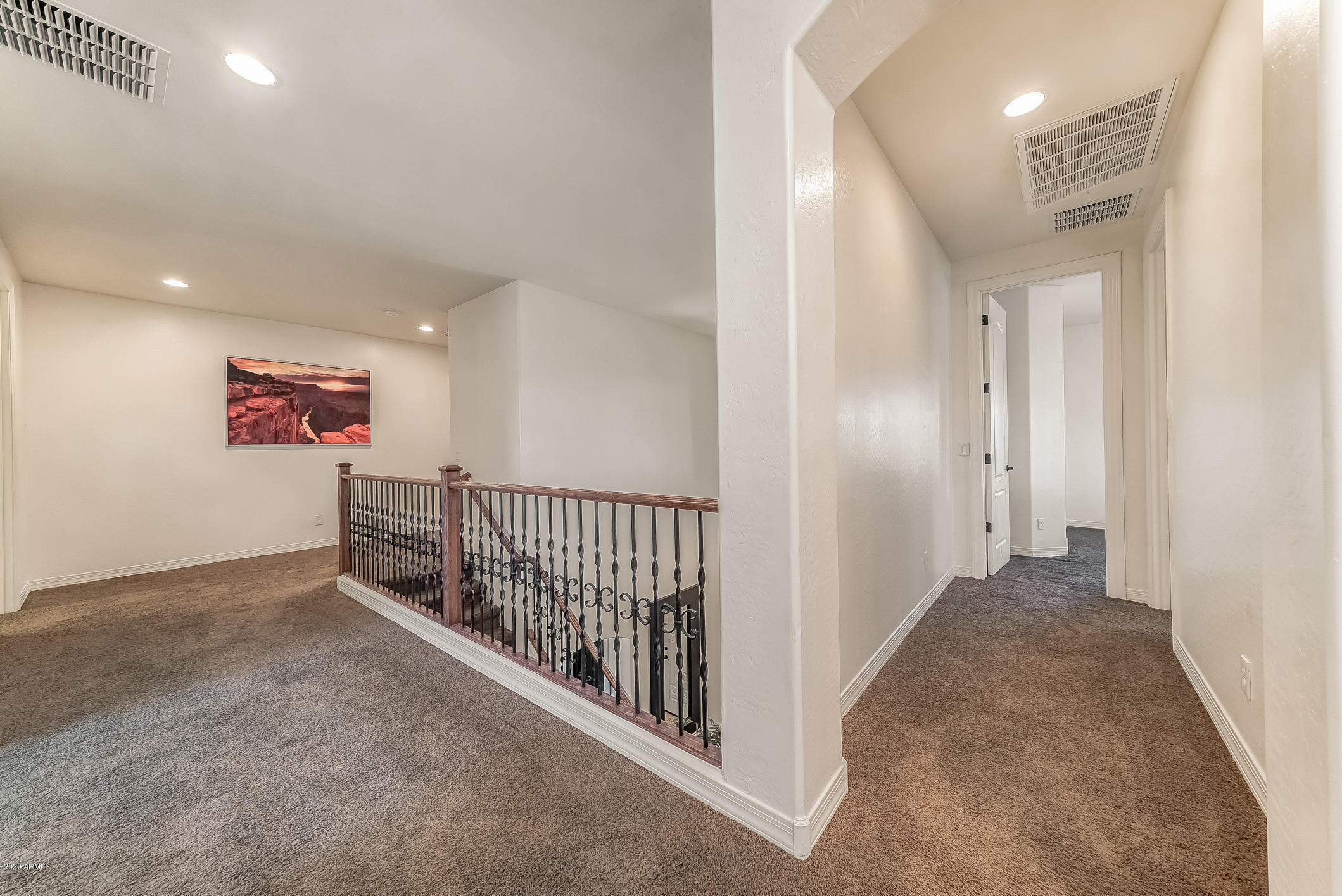 3060 East Warbler Road Gilbert, AZ 85297 - Photo 45 of 59 144-UpperLanding_3_BedroomHAll