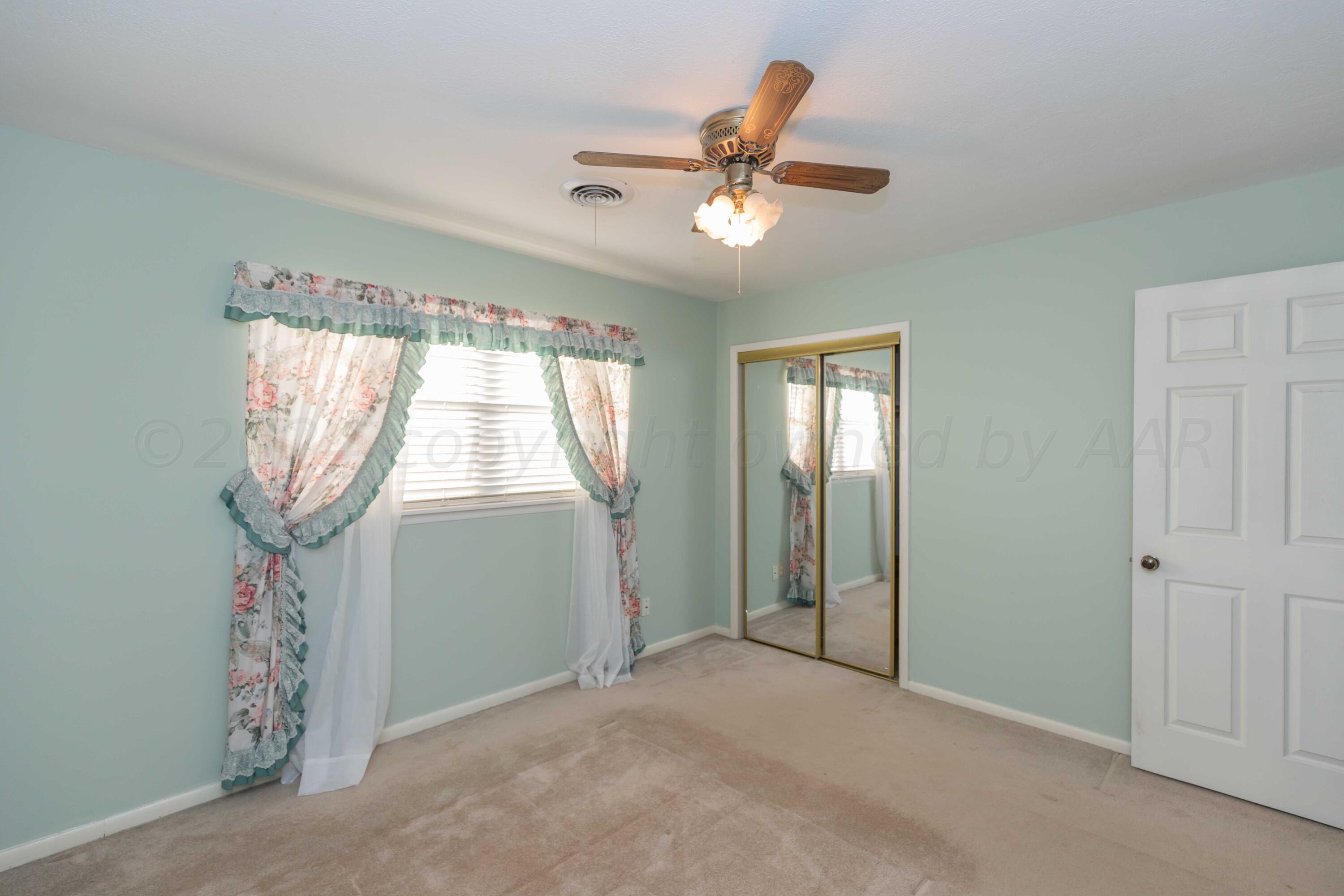 4006 Tulane Drive Amarillo, TX 79109 - Photo 25 of 44 BEDROOM 3 VIEW 2