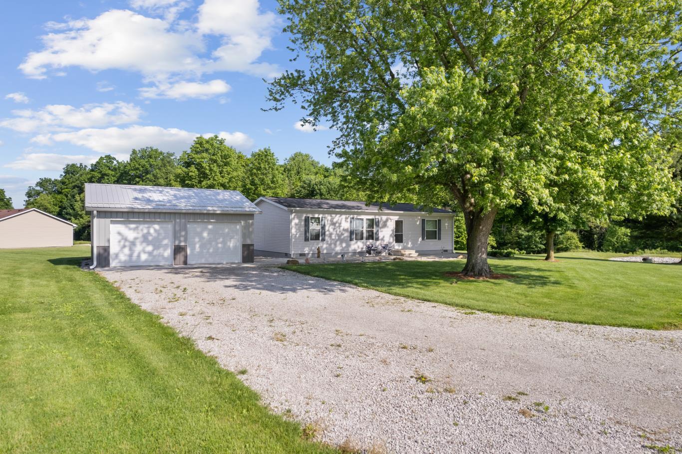 9051 Morgan Road Poland, IN 47868 - Photo 8 of 45 Gallery Image 8