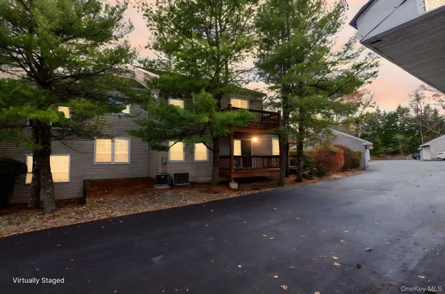 $329,000 | 1306 Rosewood Court, Highland Mills, NY 10930