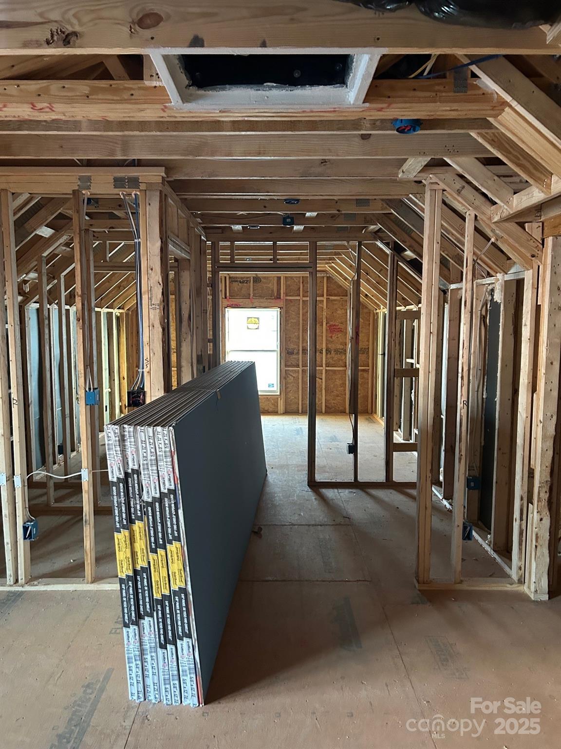 3044 Five Creek Road Charlotte, NC 28213 - Photo 14 of 15 a view of an outdoor space