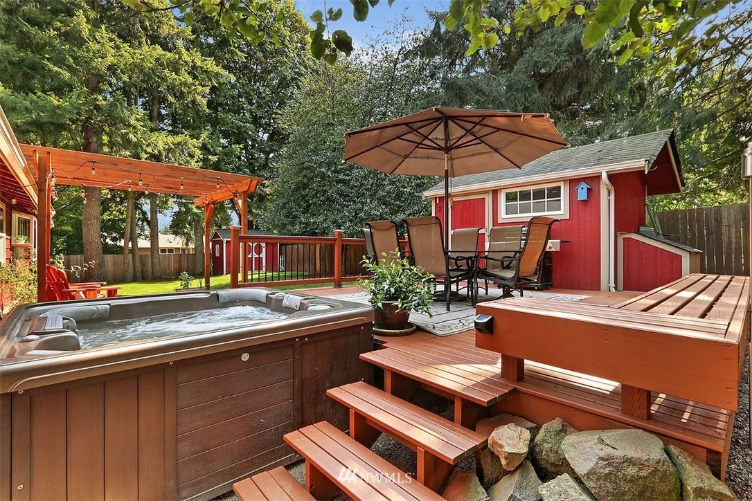 2 222nd Street Southwest Bothell, WA 98021 - Photo 17 of 29 an outdoor space with patio furniture