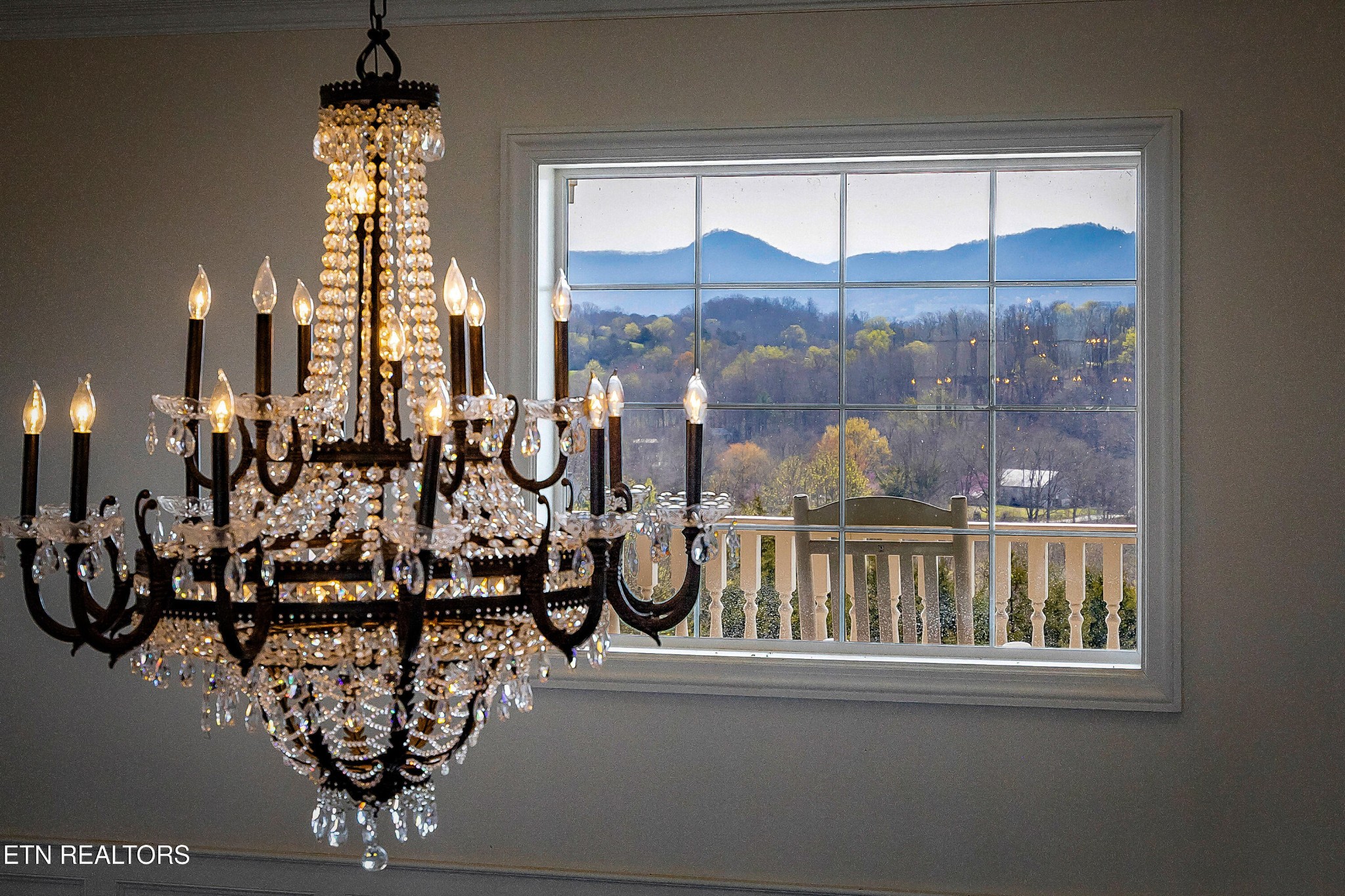 3050 Sims Road Sevierville, TN 37876 - Photo 43 of 59 a view of a interior of house