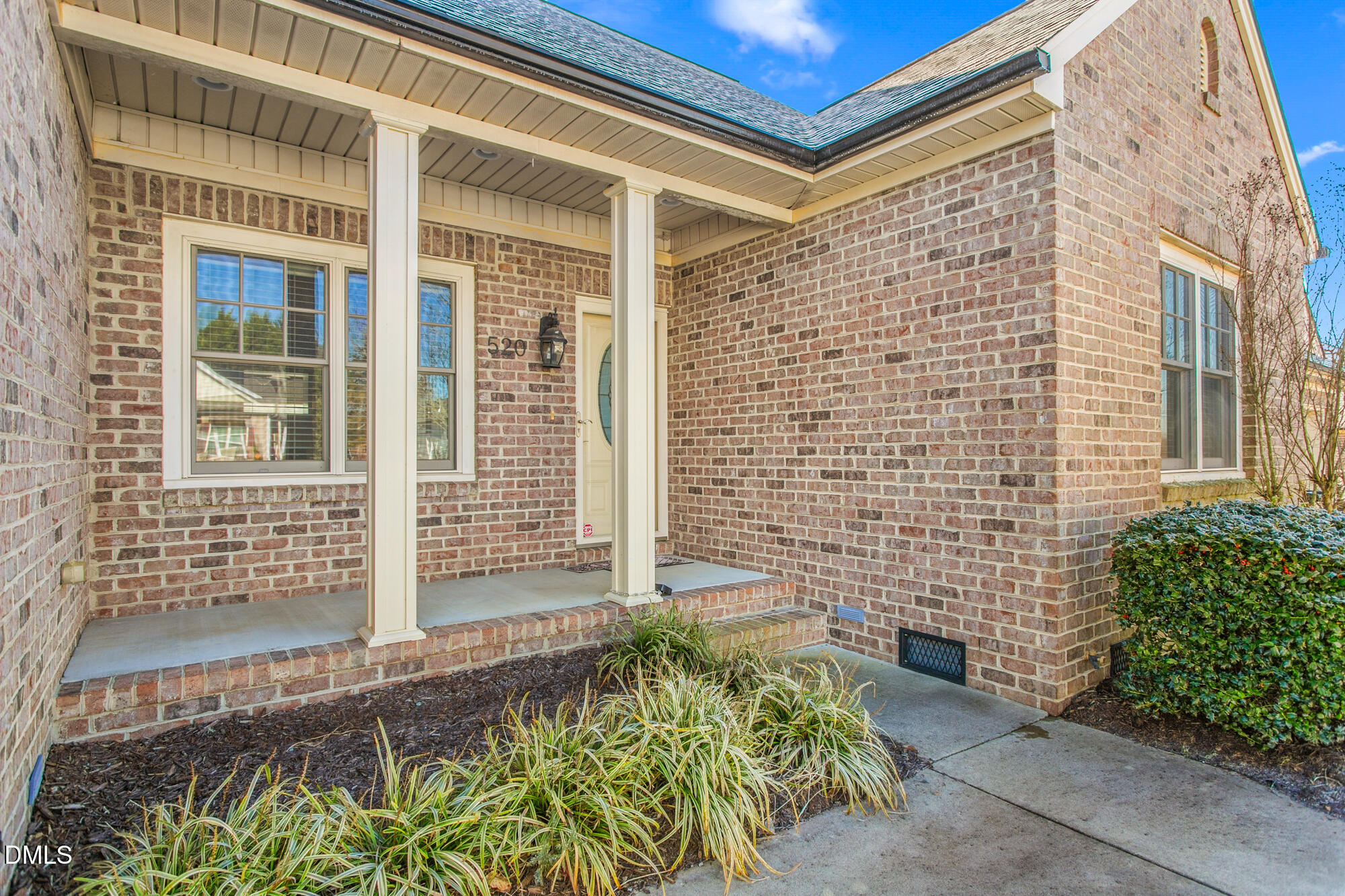 520 Grandview Drive Graham, NC 27253 - Photo 4 of 32 520 Grandview Drive-4