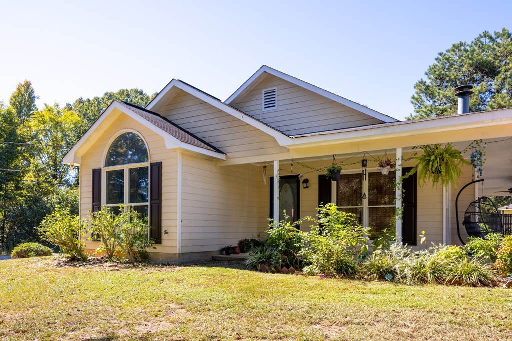 1168 Lee Road Phenix City, AL 36870 - Photo 4 of 28 Gallery Image 4