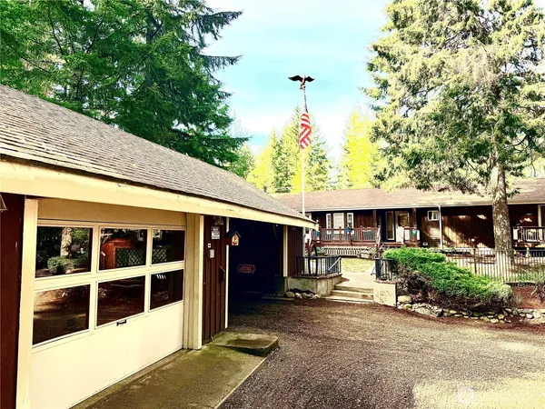 $449,950 | 17843 Seabeck Holly Road Northwest, Seabeck, WA 98380