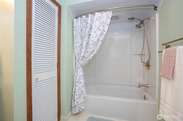 $449,950 | 17843 Seabeck Holly Road Northwest, Seabeck, WA 98380