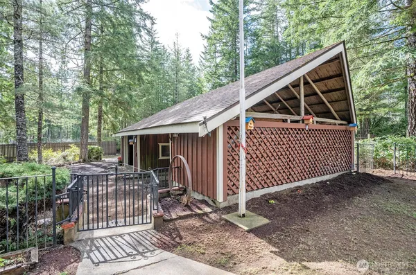 $449,950 | 17843 Seabeck Holly Road Northwest, Seabeck, WA 98380