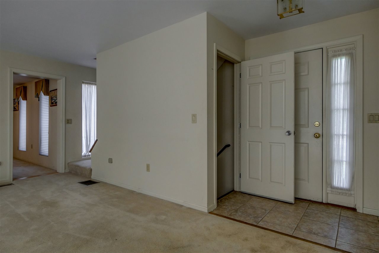 10 Quails Way Merrimack, NH 03054 - Photo 12 of 40