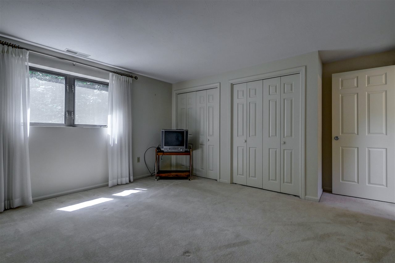 10 Quails Way Merrimack, NH 03054 - Photo 27 of 40