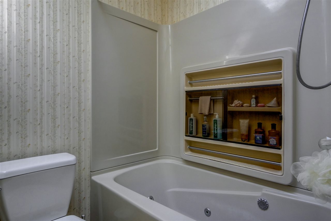 10 Quails Way Merrimack, NH 03054 - Photo 31 of 40