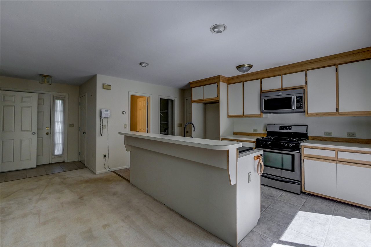 10 Quails Way Merrimack, NH 03054 - Photo 7 of 40