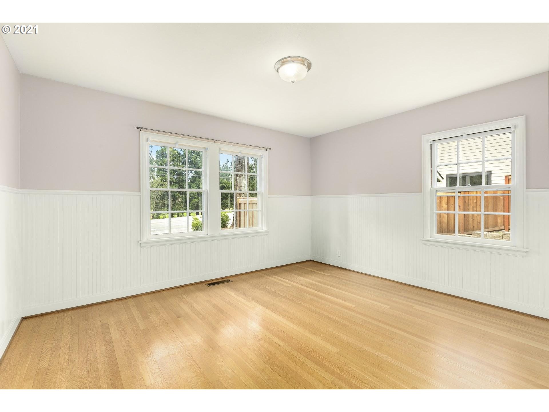 537 Country Club Road Lake Oswego, OR 97034 - Photo 17 of 26 Gallery Image 17