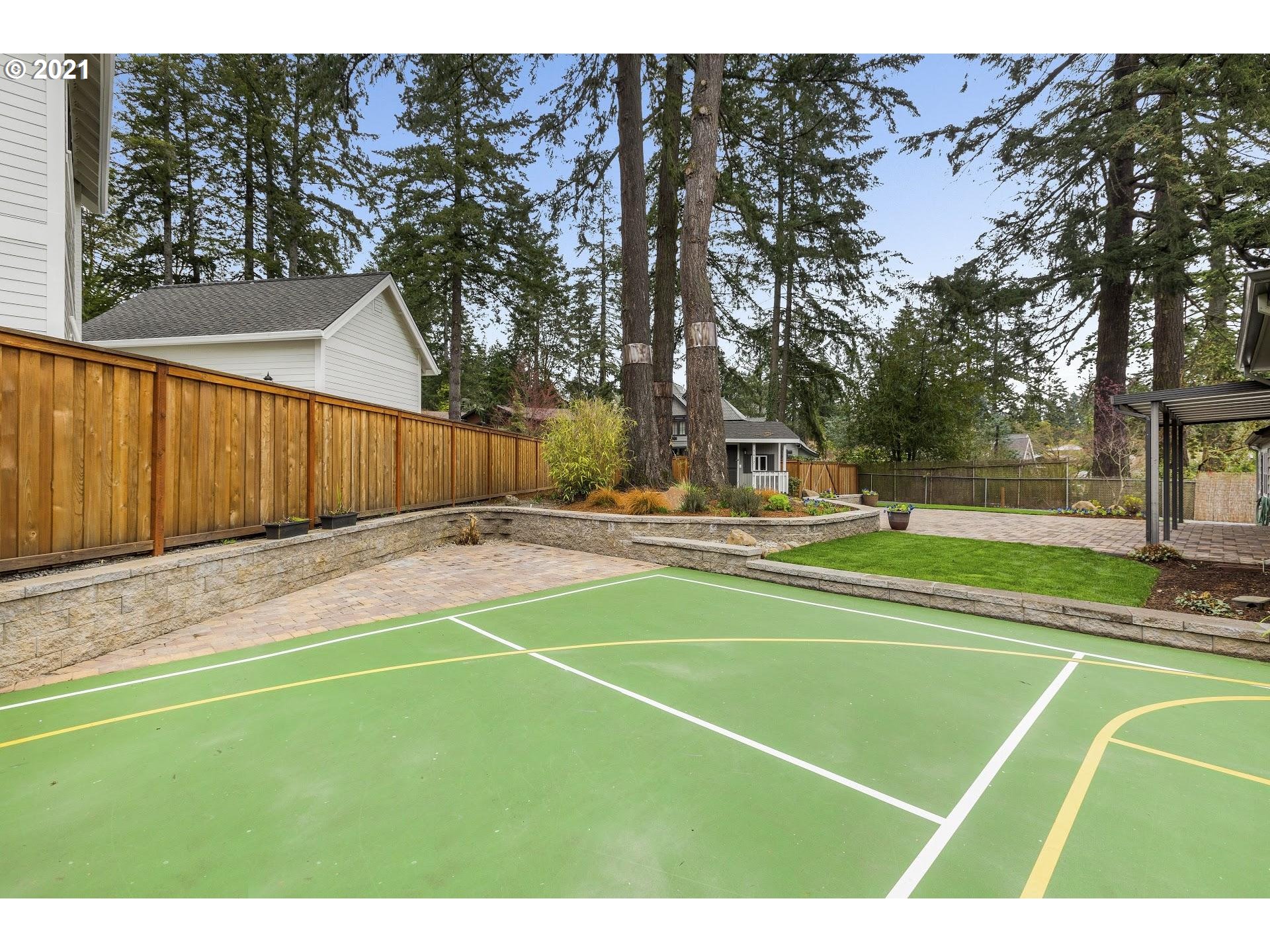 537 Country Club Road Lake Oswego, OR 97034 - Photo 26 of 26 Gallery Image 26
