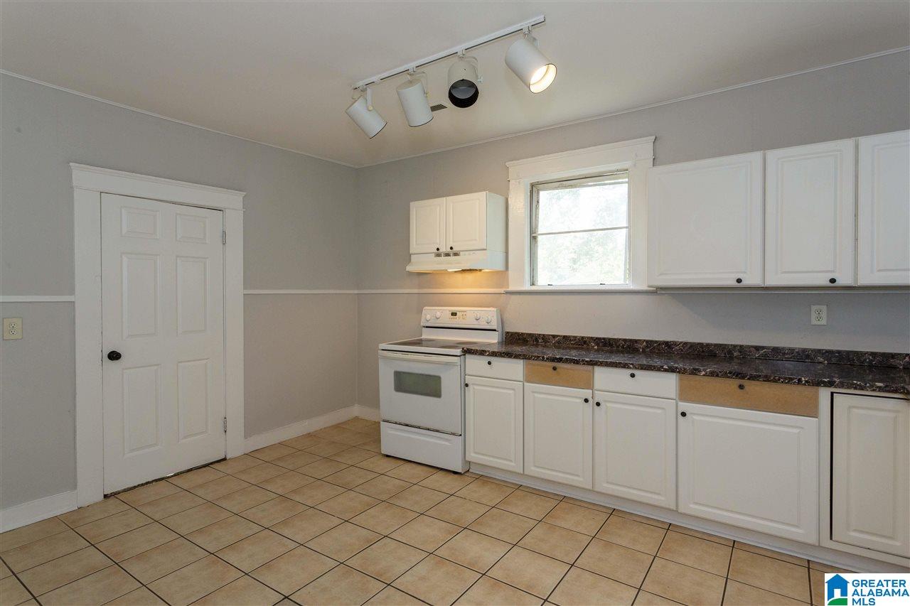 228 Center Street Bessemer, AL 35020 - Photo 16 of 23