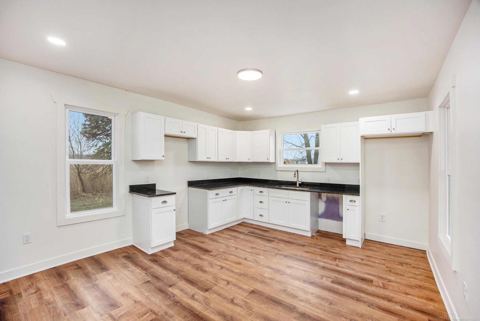 57291 Rosell Road New Haven, MI 48048 - Photo 7 of 27