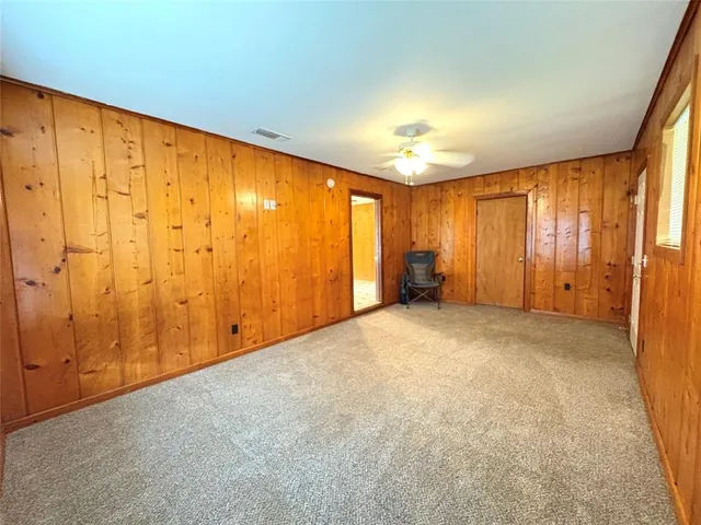 $180,000 | 105 Calloway, Hughes Springs, TX 75656