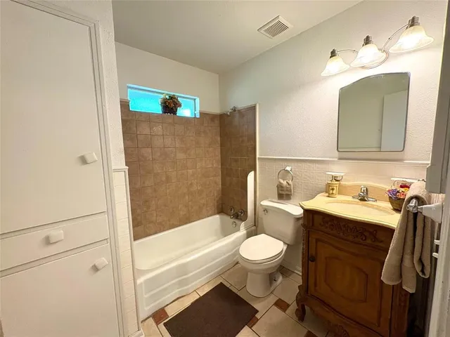 $180,000 | 105 Calloway, Hughes Springs, TX 75656