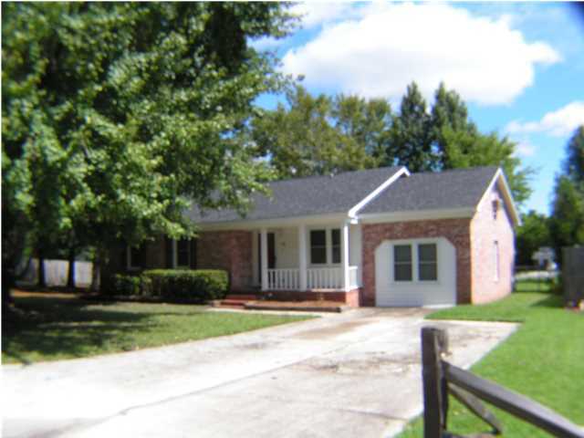 18 Pequannock Road Goose Creek, SC 29445 - Photo 1 of 13 Primary Photo