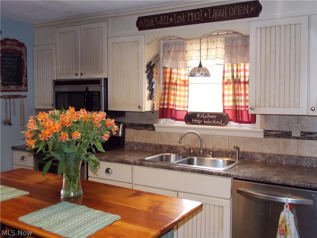 1236 State Road Port Clinton, OH 43452 - Photo 14 of 26 Gallery Image 14