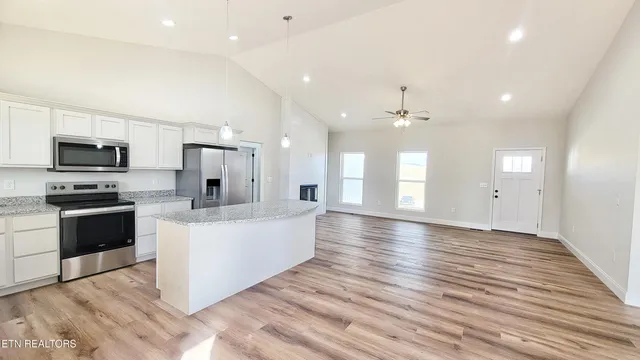 $399,000 | 1451 Grandeur Avenue, Parrottsville, TN 37843