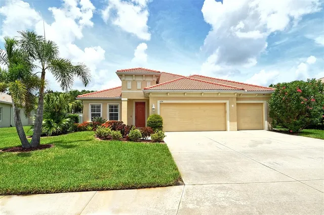 $549,900 | 6214 45th Lane East, Bradenton, FL 34203