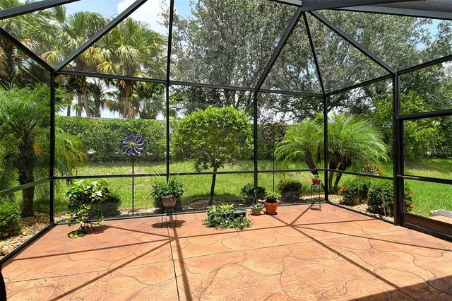 $549,900 | 6214 45th Lane East, Bradenton, FL 34203