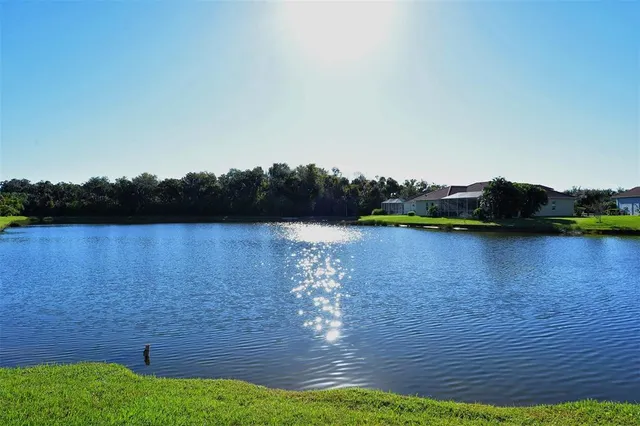 $549,900 | 6214 45th Lane East, Bradenton, FL 34203