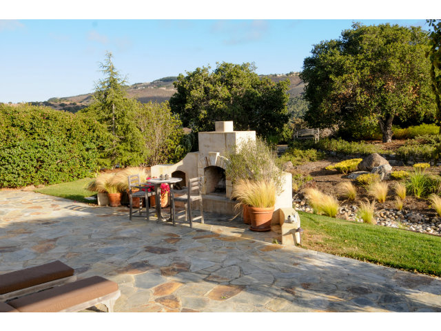 401 Estrella Doro Monterey, CA 93940 - Photo 19 of 25