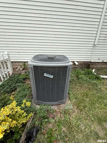 a view of backyard with green space