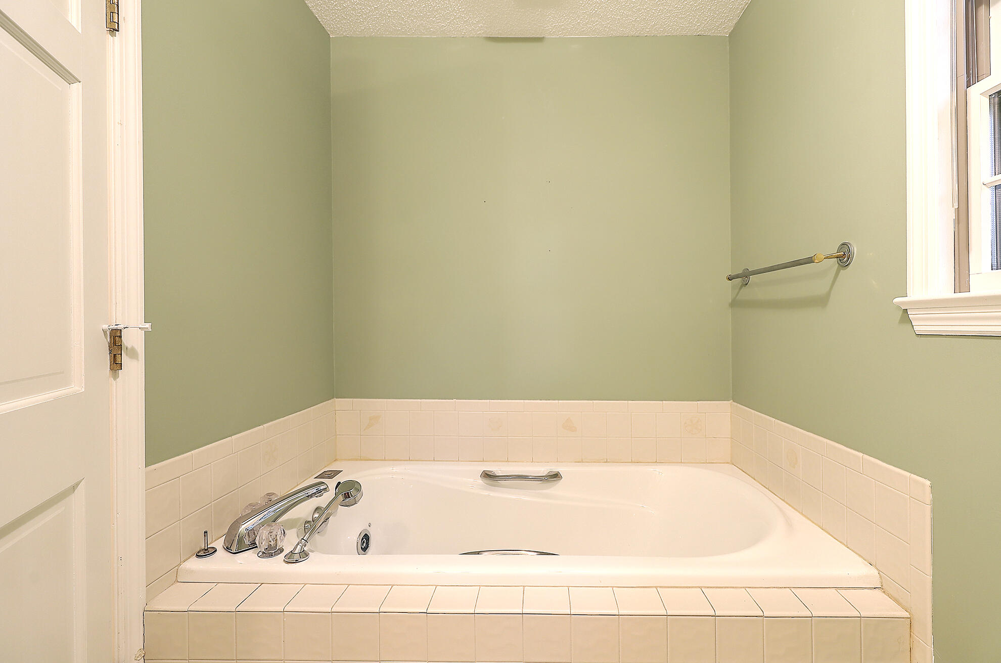 3 Battlesea Road Charleston, SC 29407 - Photo 25 of 44 Owner's ensuite