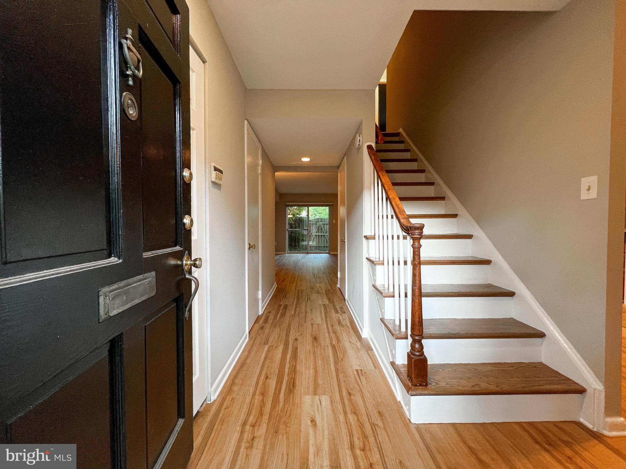 10863 Bucknell Drive Silver Spring, MD 20902 - Photo 4 of 29 Entrance