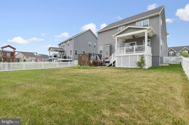 $715,000 | 6519 Wild Plum Drive, Frederick, MD 21703