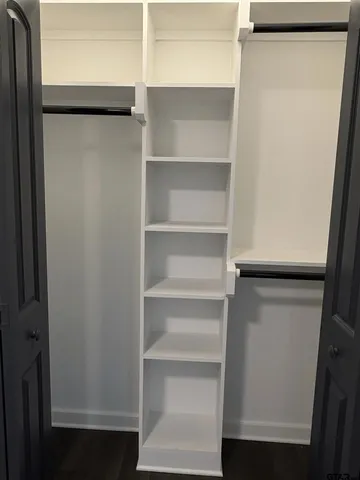 $1,700 | 225 South McWhorter Street, Mineola, TX 75773