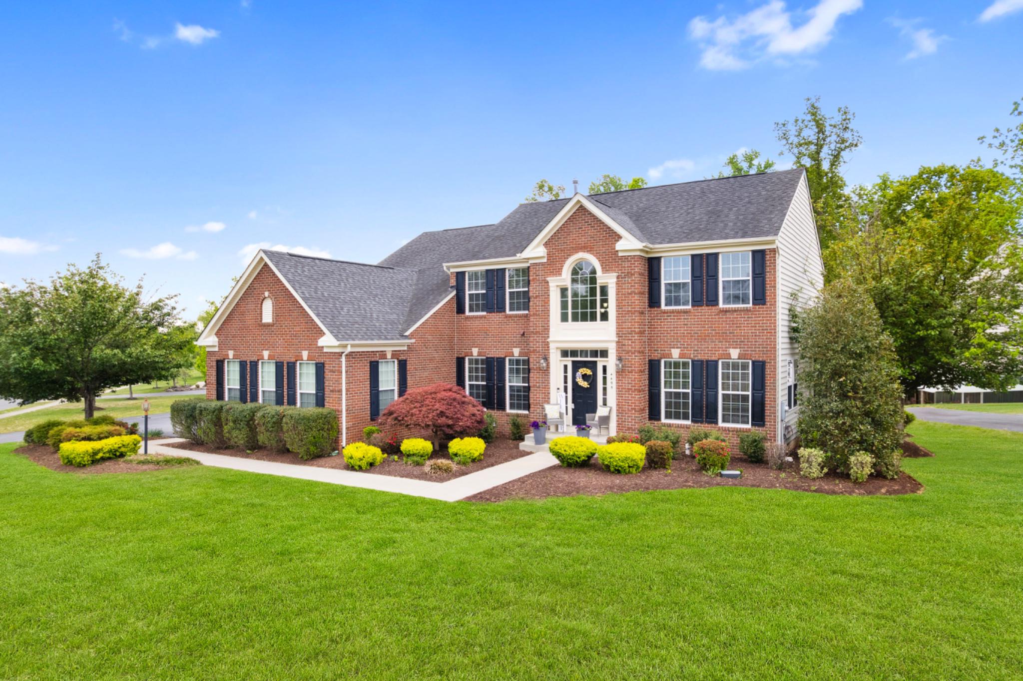 Welcome to 4495 Corral Road!