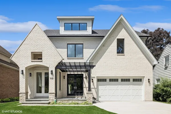 $1,689,000 | 936 Mitchell Avenue, Elmhurst, IL 60126