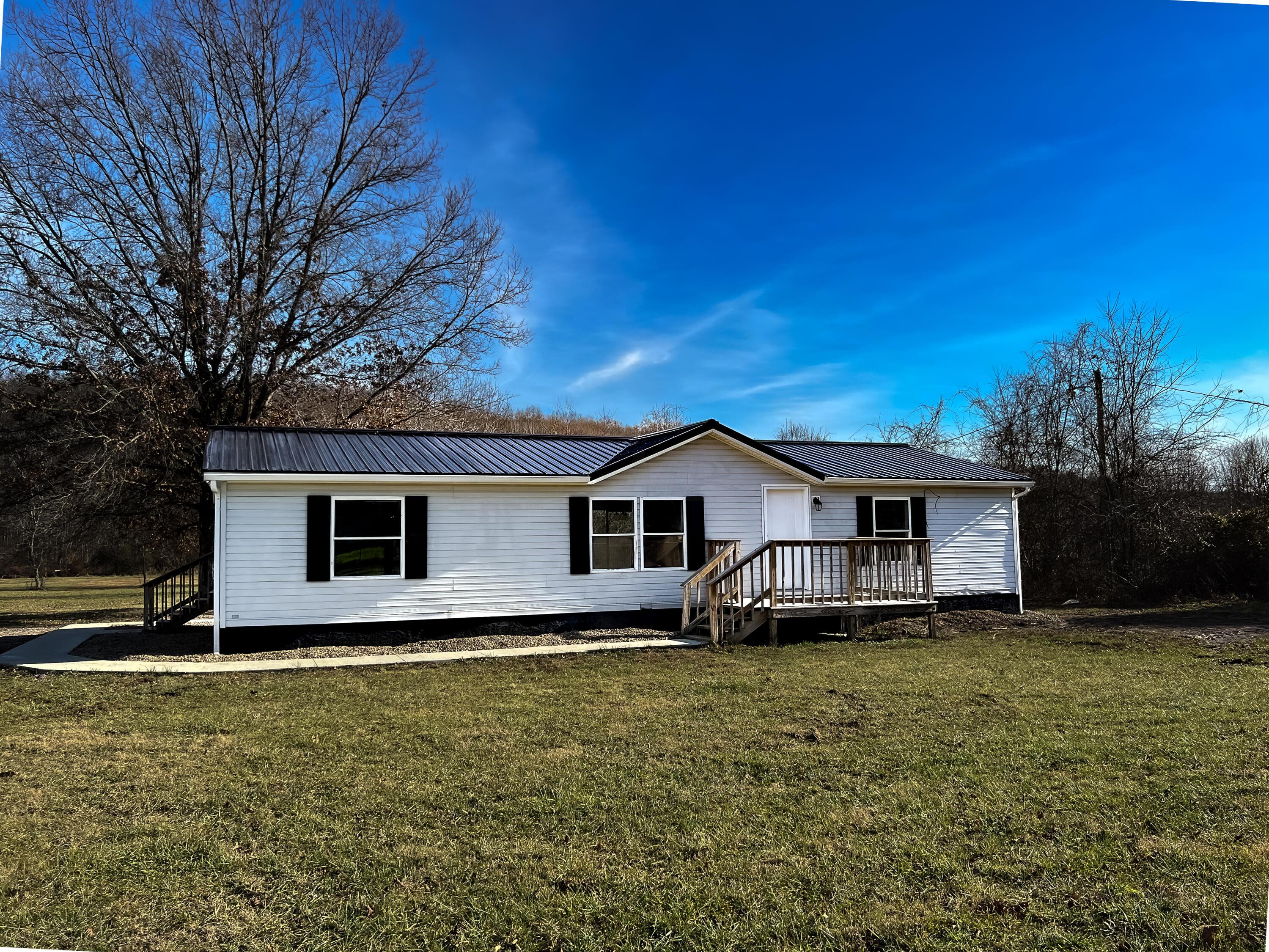 481 Graves Road Chillicothe, OH 45601 - Photo 1 of 23 IMG_2044 3
