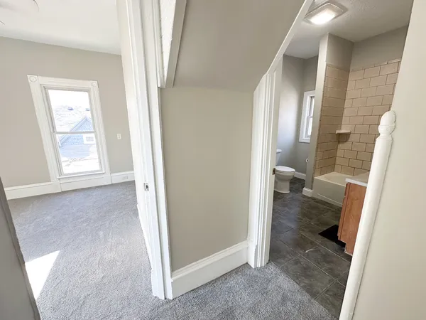 $224,900 | 712 North Roosevelt Avenue, Bloomington, IL 61701