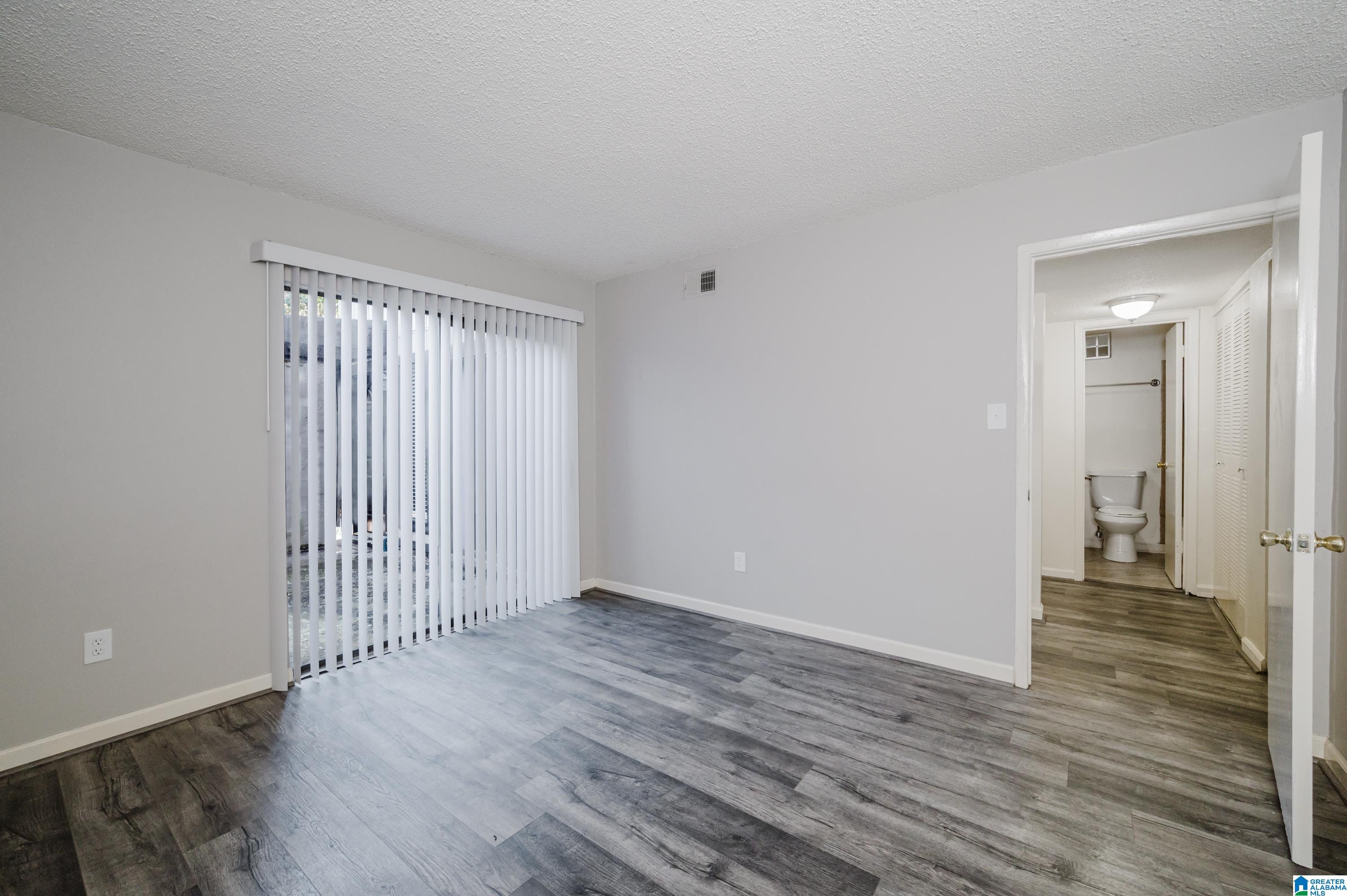 3350 Altamont Road South, Unit B2 Birmingham, AL 35205 - Photo 12 of 28